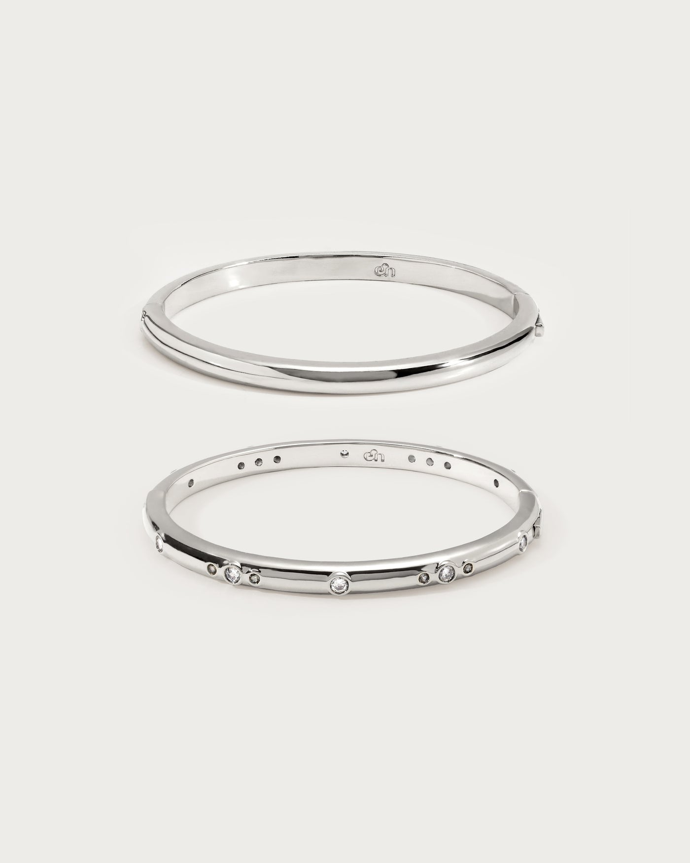 Dustlight Bangle Set in Silver