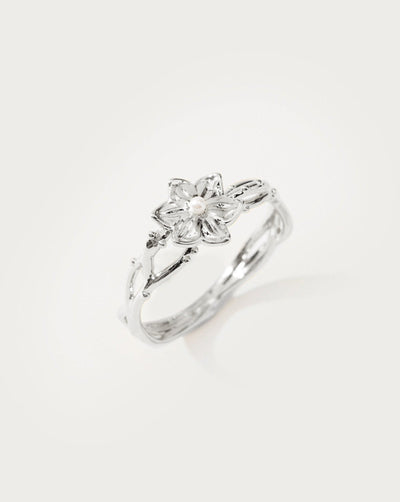 Victoria Ring in Silver