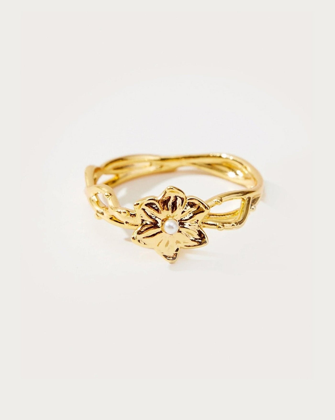 Victoria Ring in Silver