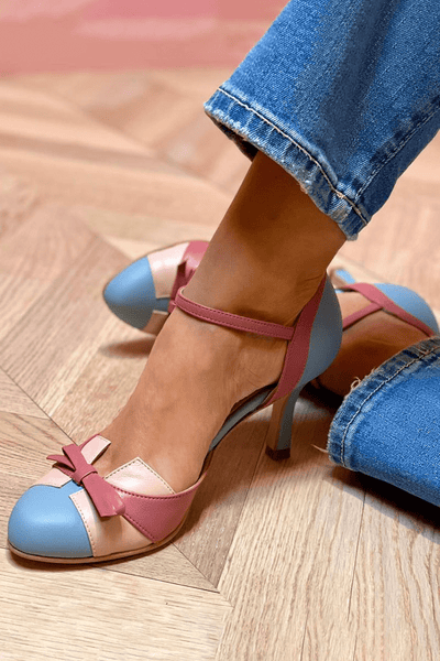 Bellarosa | Colourful sandals with bow and strap, round toe
