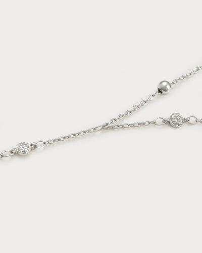 Hojas Coin Hand Chain Bracelet in Silver